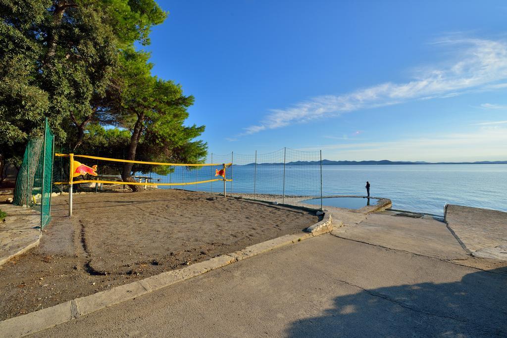 Sara Apartments Petrčane Kültér fotó